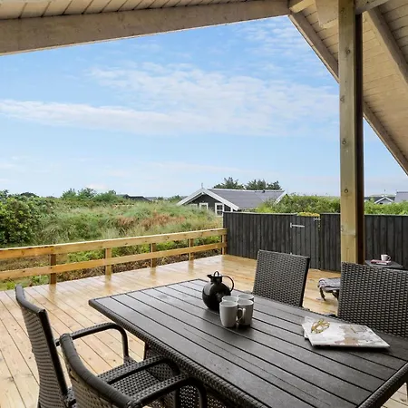 Pet Friendly In Hvide Sande With Wifi Bjerregård